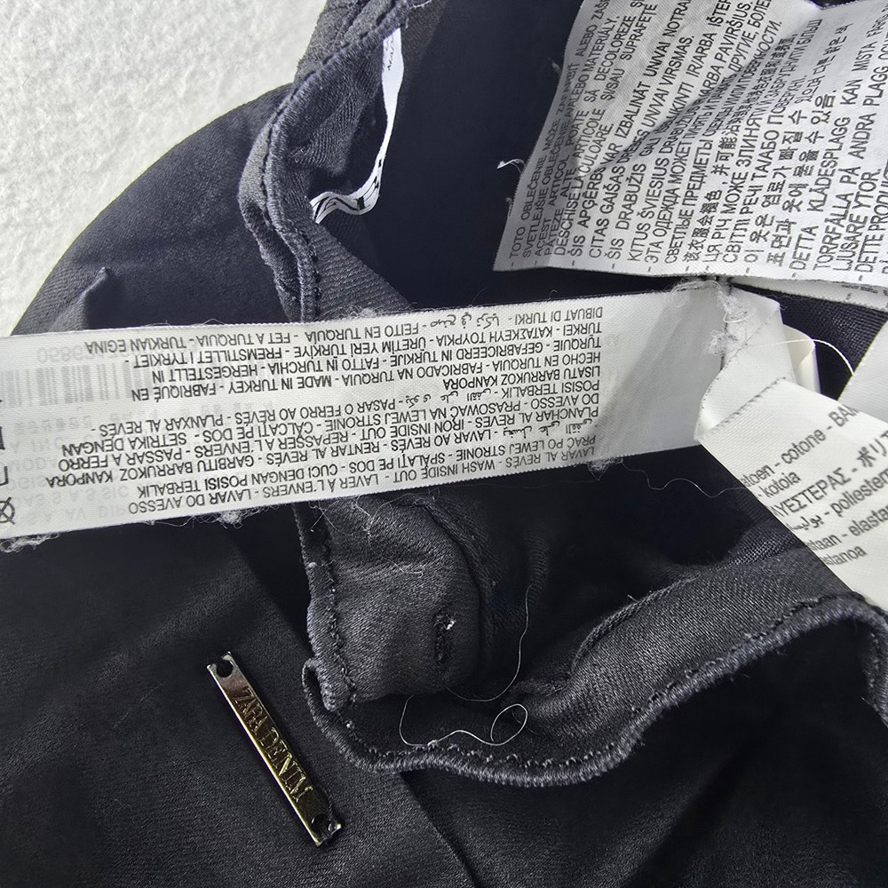 ZARA Black‎ High Waisted Paperbag Waist Wax Coated Pants Size US 8 - Picture 7 of 11